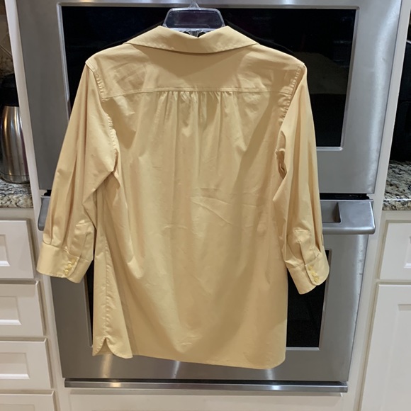 Chico’s size 1 (med/lg) soft gold cotton/poly/spandex fabric 3/4 sleeves blouse - Picture 4 of 11